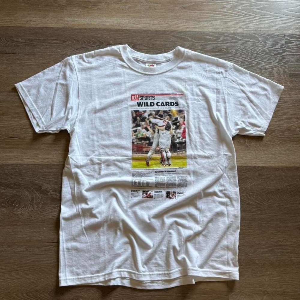 Y2K Wild Card Cardinals World Series Newspaper tee‎ Size L